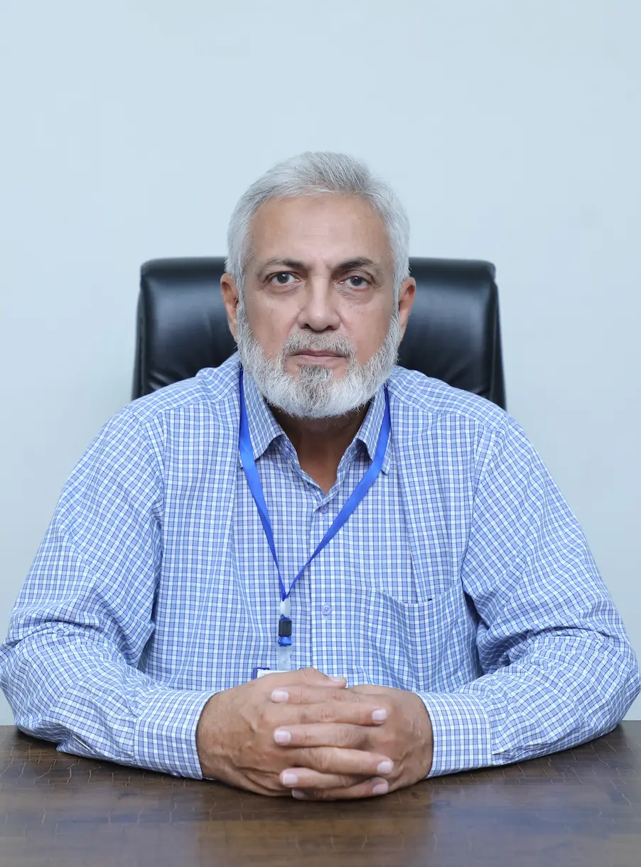 Dr. Tariq Mehmood